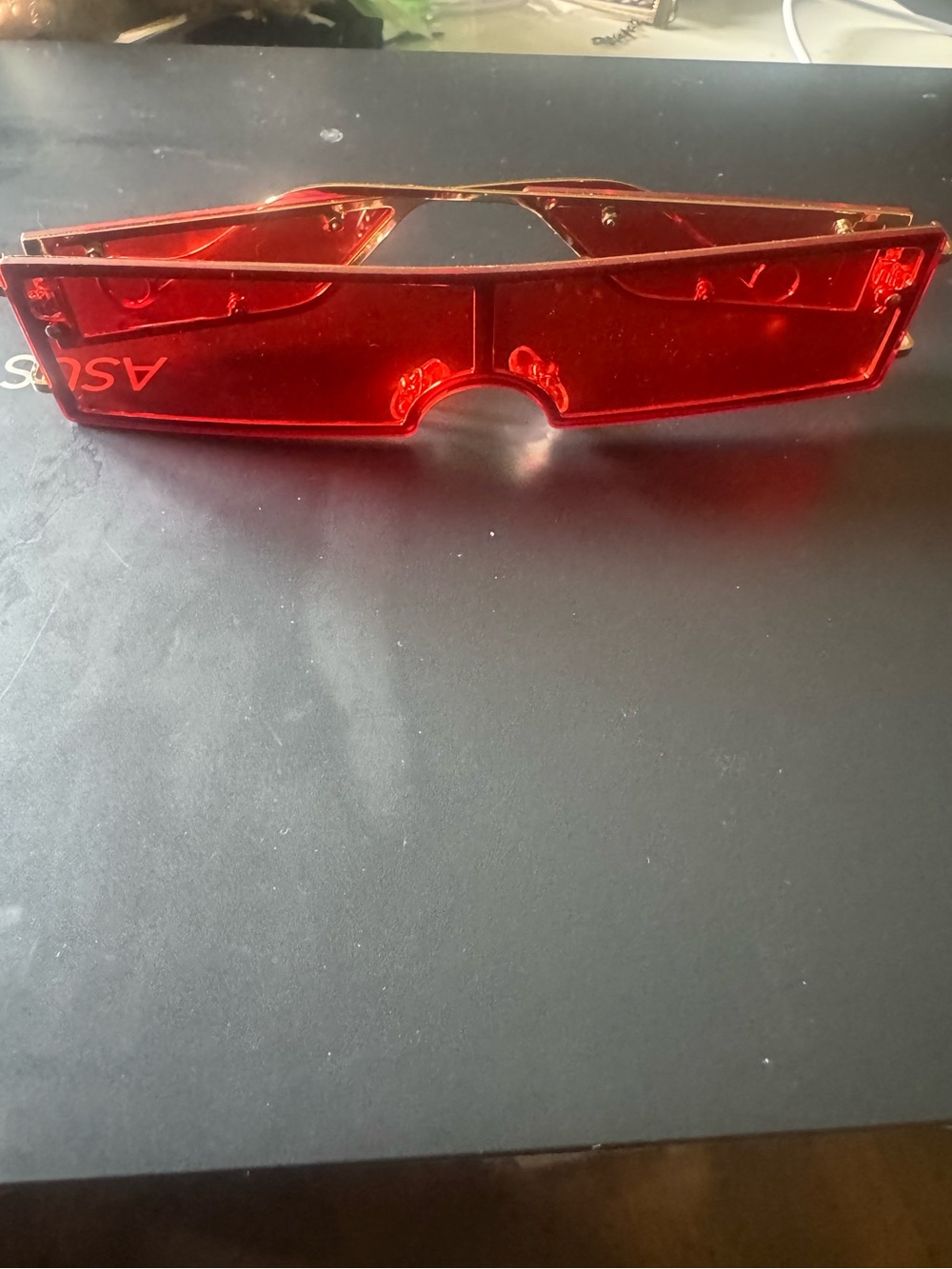 FASHION SUNGLASSES ❤️💜💛 Rectangular Tinted ‼️‼️PICK 1 ‼️‼️- Yellow, Pink, Red - Picture 4 of 6